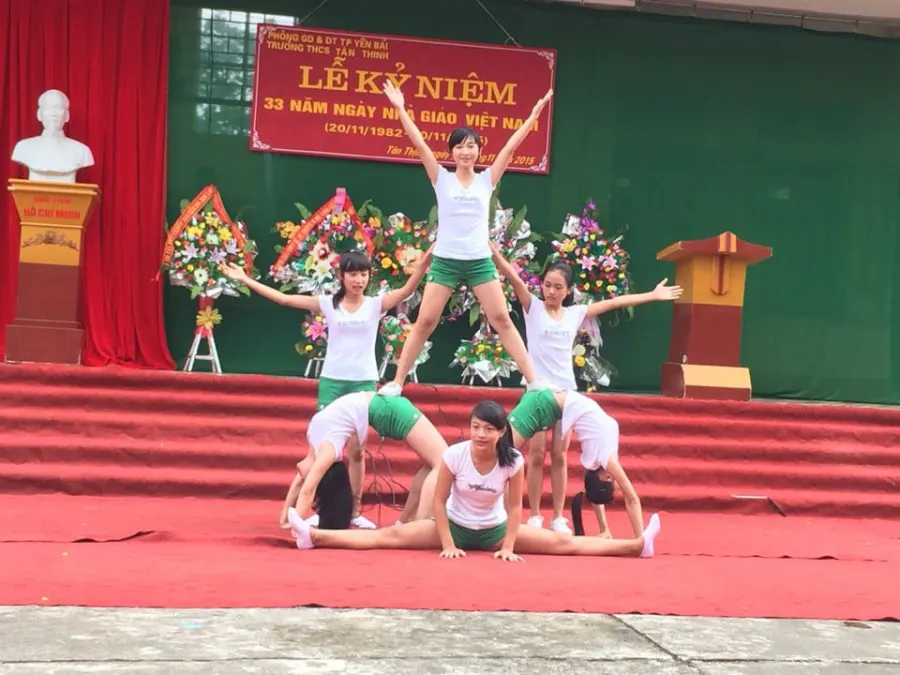 Trường Tiểu Học & THCS Tân Thịnh
