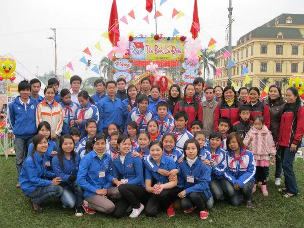 Trường Tiểu Học & THCS Tân Thịnh