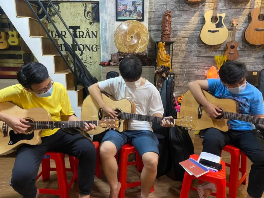 Trung Tâm Âm Nhạc Trần Bình Dương