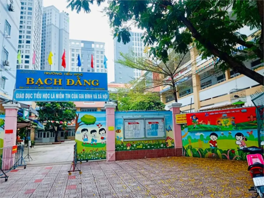 Trường Tiểu Học Bạch Đằng