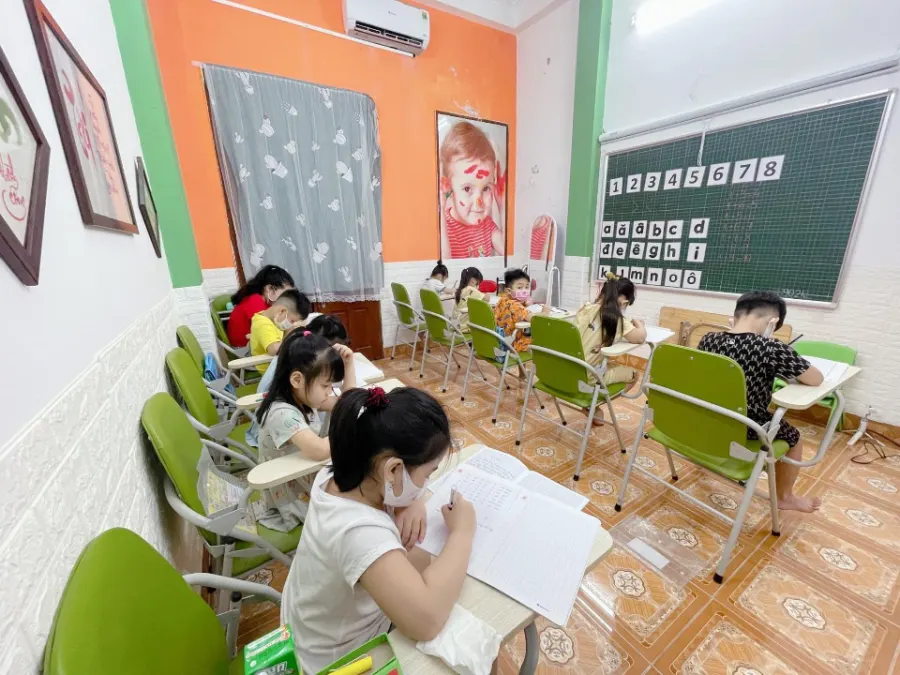 Trung Tâm Giáo Dục Hồng Linh