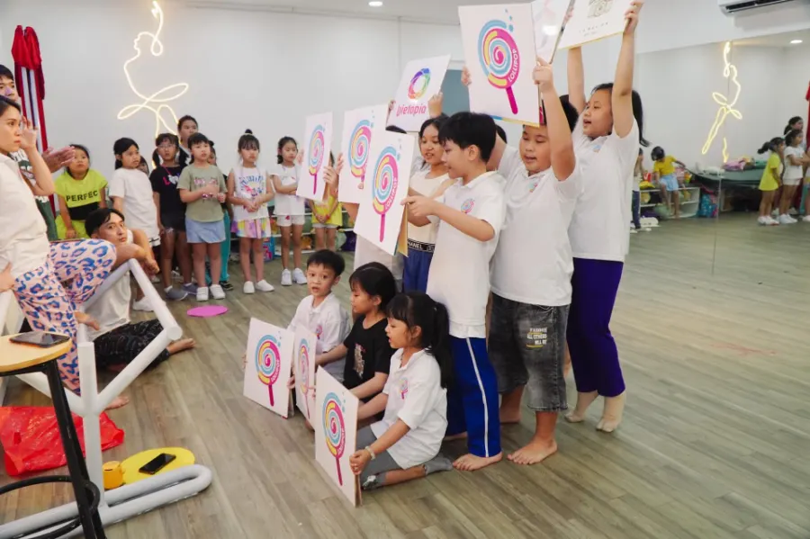 Trung Tâm Nghệ Thuật Lollipop