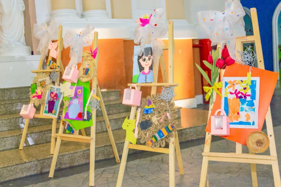 Trung Tâm Nghệ Thuật Lollipop