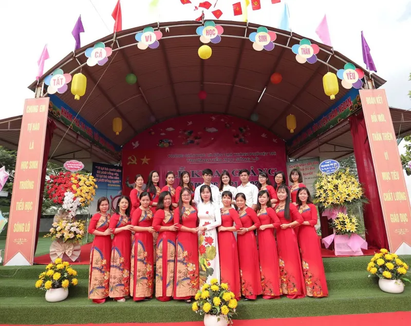 Trường Tiểu Học Sông Lô