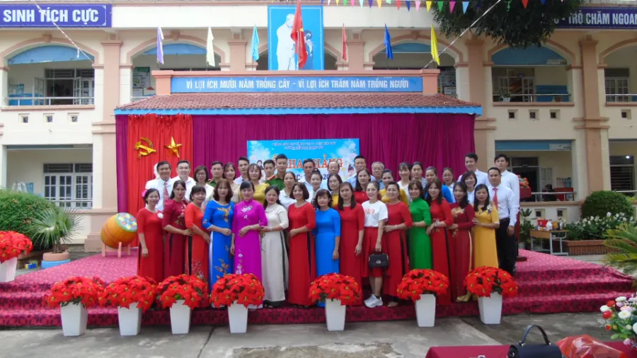 Trường Tiểu Học Noong Bua