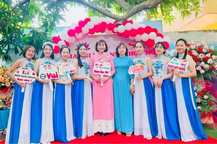 Trường Mầm Non Hoa Sen