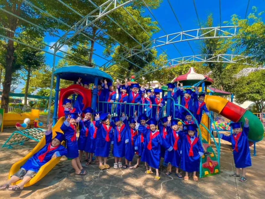 Trường Mầm Non Hoa Mai