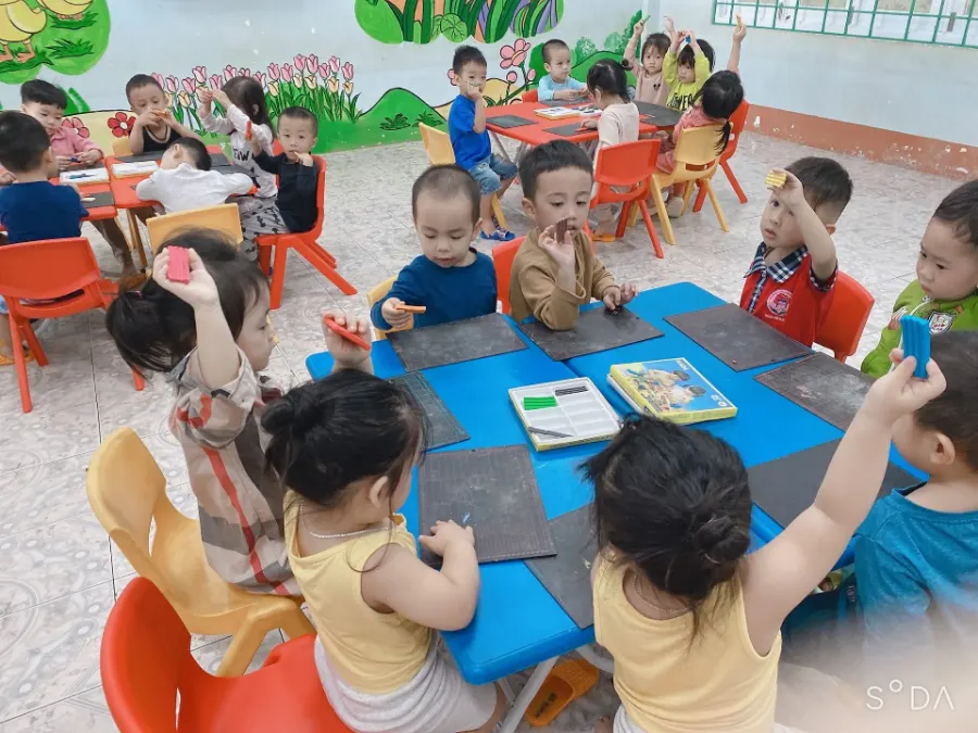 Trường Mầm Non Hoa Lan