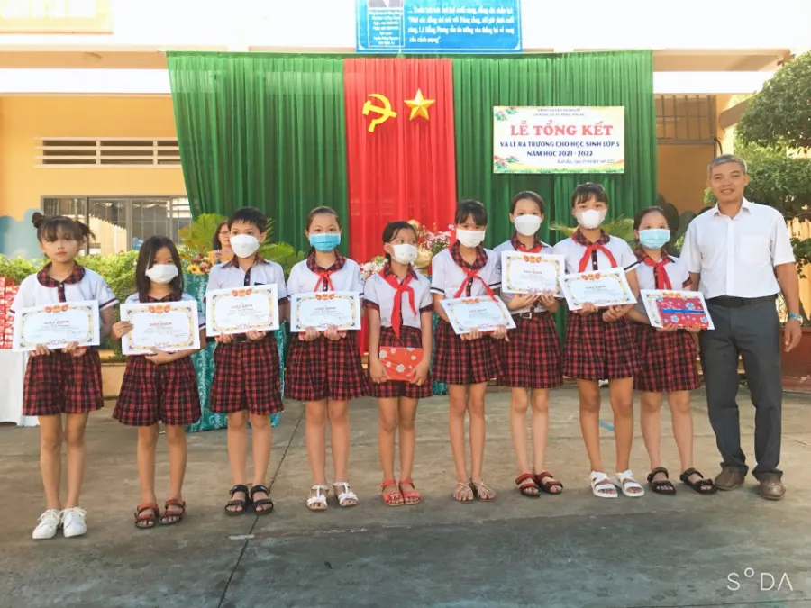 Trường Tiểu Học Lê Hồng Phong