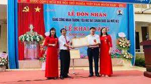 Trường Tiểu học Hoà Tiến