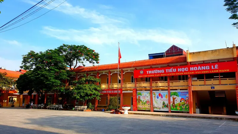 Trường Tiểu Học Hoàng Lê