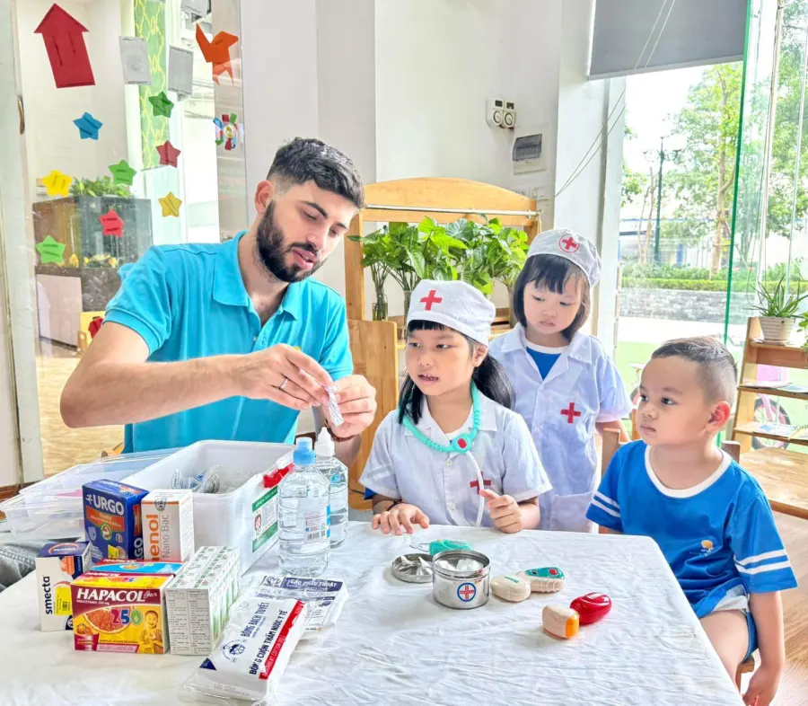Trường Mầm Non Little Sol Montessori Hạ Long