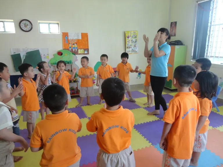 Trường mầm non Bảy Sắc Cầu Vồng