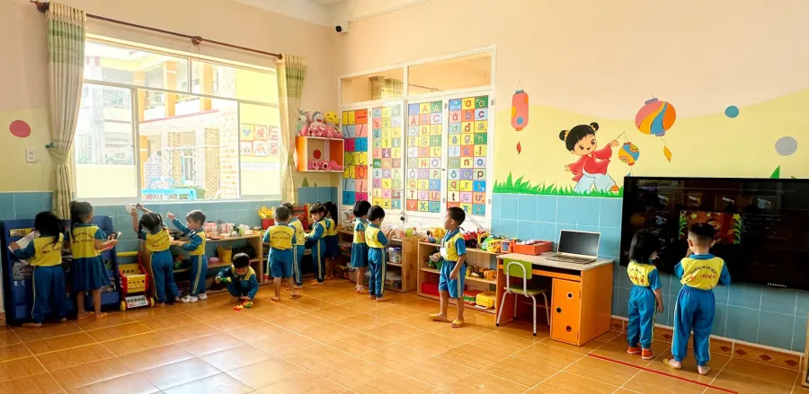 Trường Mầm Non Bá Thiên
