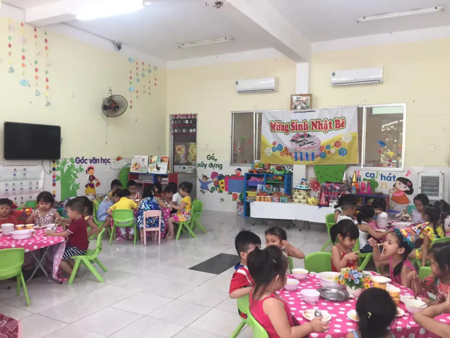 Trường mầm non Dạ Lan Hương