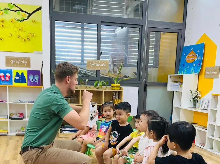 Mầm non Ong Sáng Tạo FBK (Fancy Bumblebee Kindergarten)