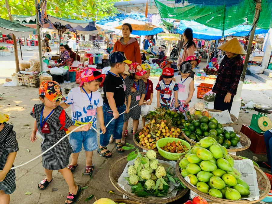 Trường mầm non Kid's World