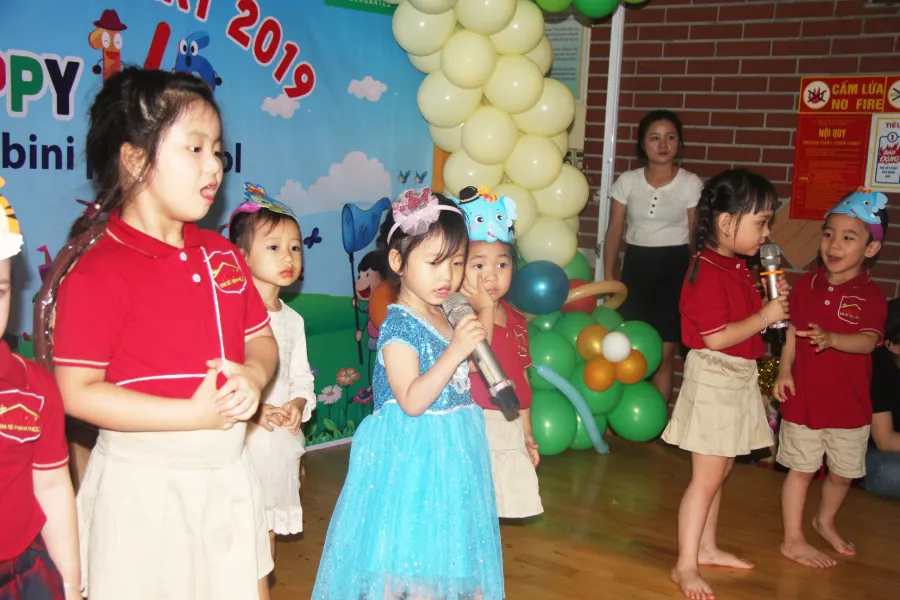 Trường mầm non Em Bé Hạnh Phúc ( Bambini Montessori preschool )