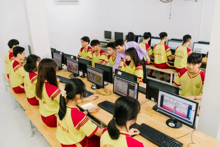 Trường Tiểu học - THCS - THPT Hoa Sen - Xa lộ Hà Nội, Hiệp Phú (CS2)