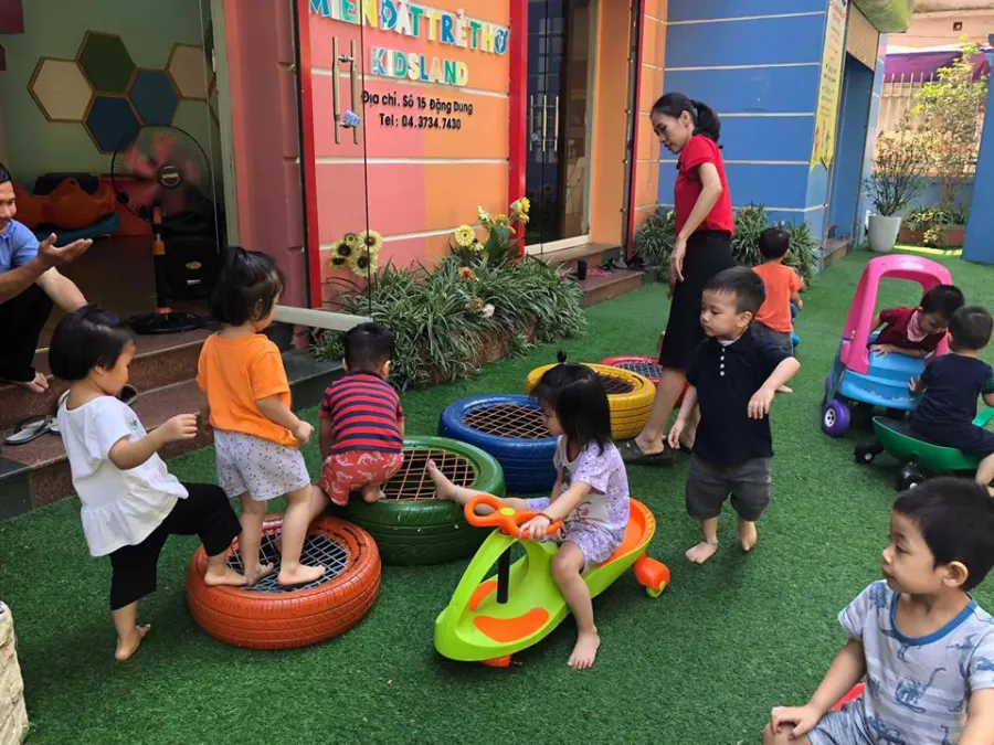 Trường mầm non Miền Đất Trẻ Thơ (Kid Island)