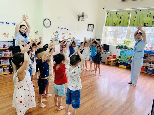 Mầm Non Hoa Ti Gôn