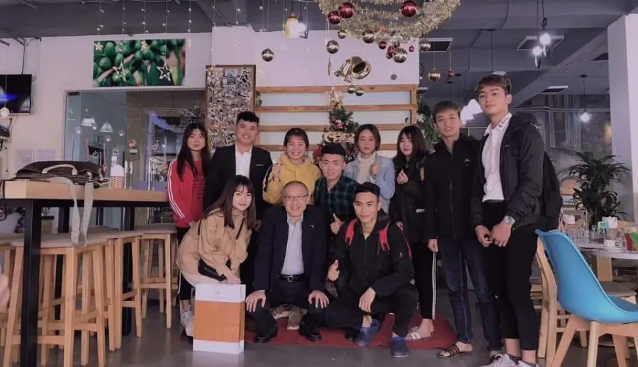 Trung tâm Ngoại Ngữ SDF