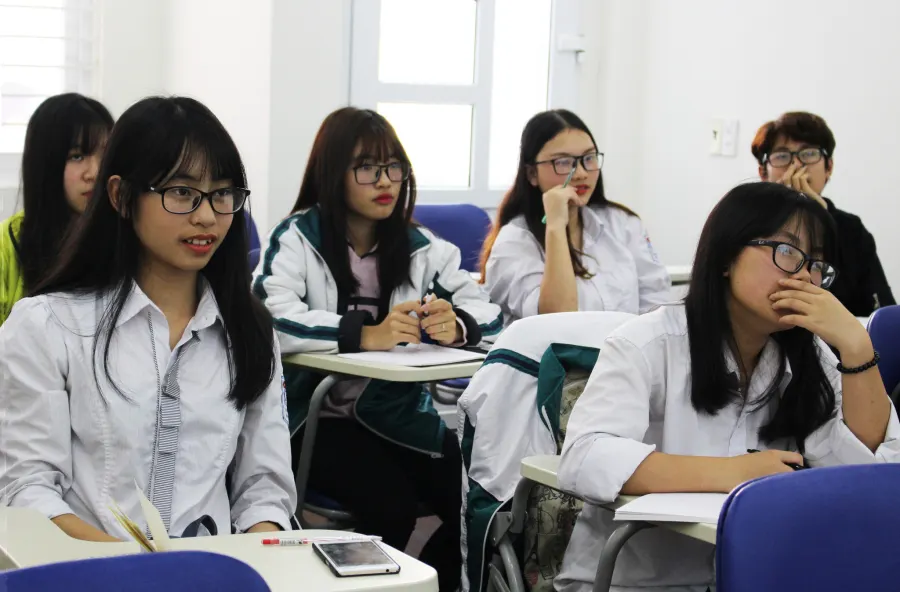 Trung tâm Ngoại Ngữ Korean