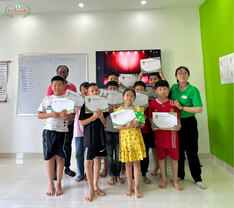 Trung Tâm Anh Ngữ NewSpring