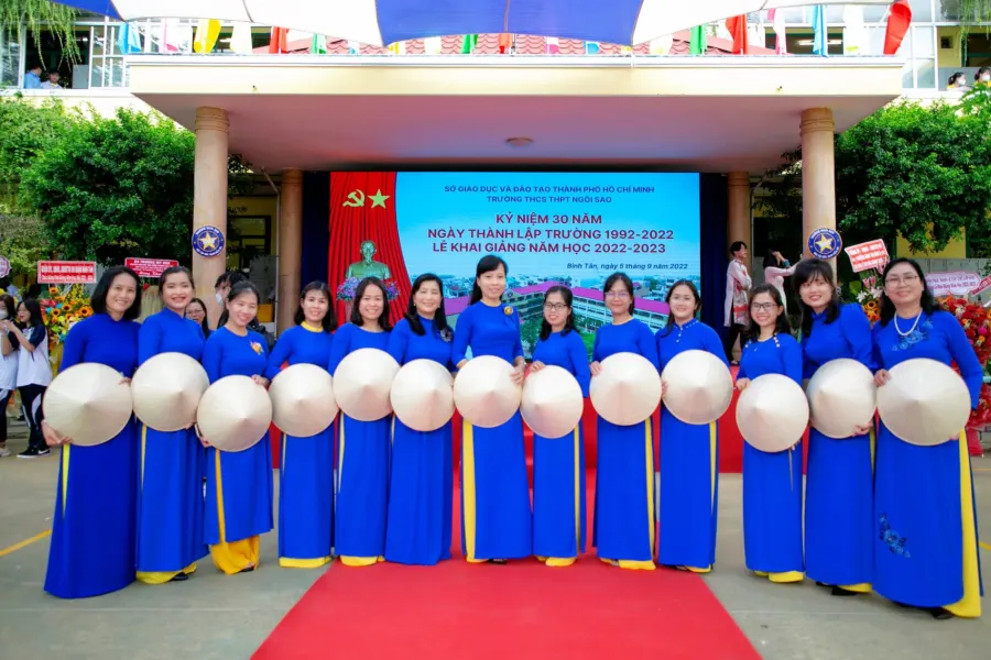 Trường THCS & THPT Ngôi Sao