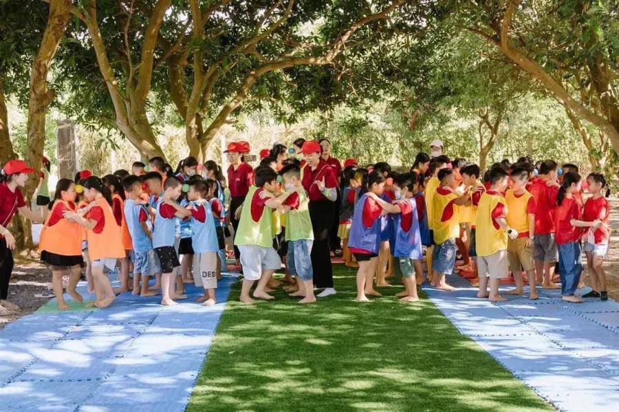Trung tâm Ngoại Ngữ ISHINE - Tp Đồng Hới
