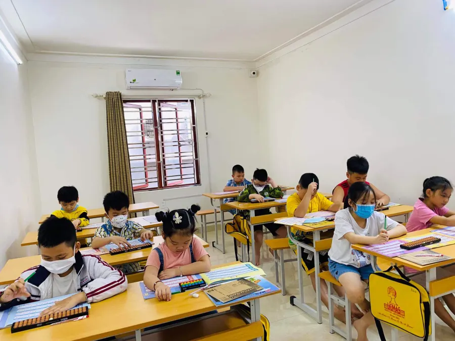 Trung tâm Toán tư duy HMedu