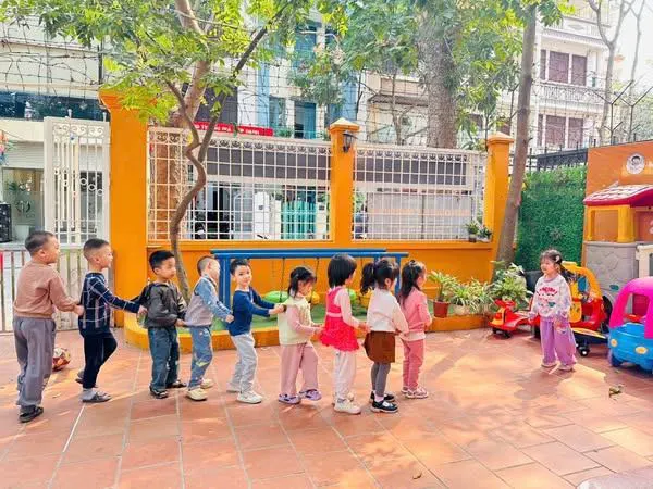 Trường mầm non Thiên Thần Nhỏ - Baby Einsteins