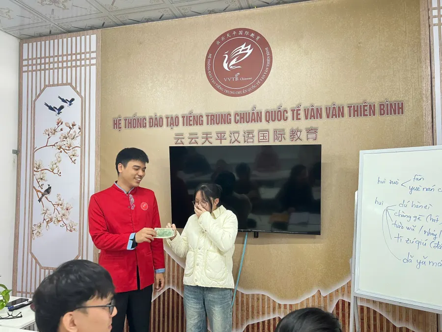 Hệ thống Tiếng Trung Vân Vân Thiên Bình - TT Nông Cống