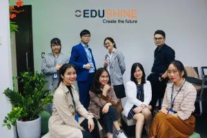 Trung tâm Du học EduShine
