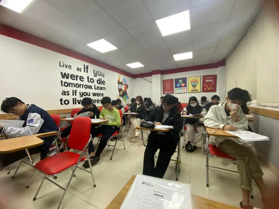 Trung tâm Luyện thi IELTS Fighter