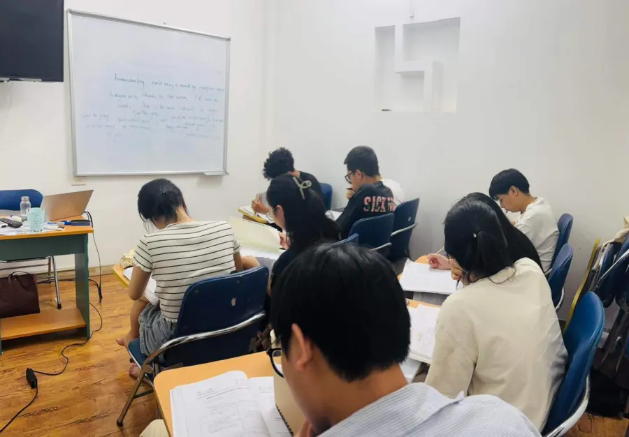 Trung tâm Tiếng Anh The IELTS PLUS