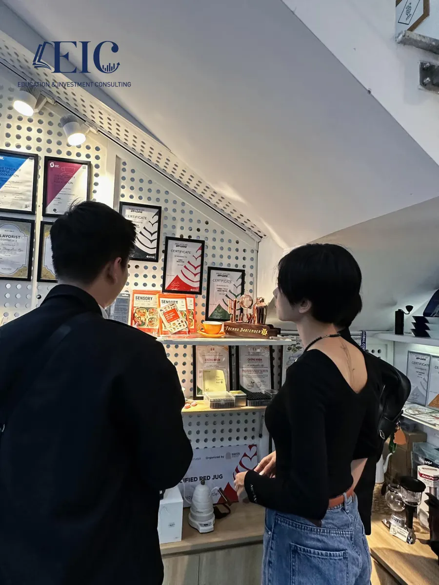 Trung tâm Du Học Đầu Tư EIC