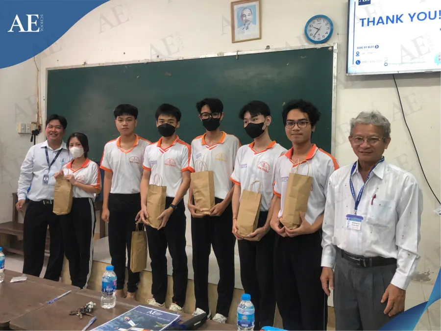 Trung tâm tư vấn Du học - Ngoại ngữ AE