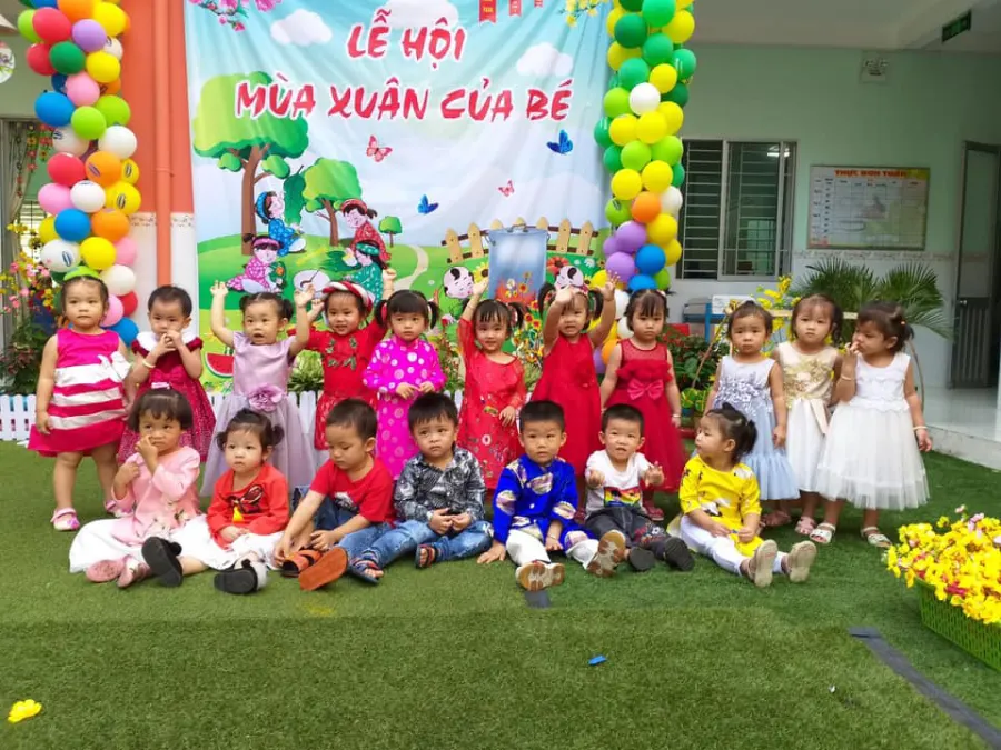 Trường mầm non Hoàng Anh