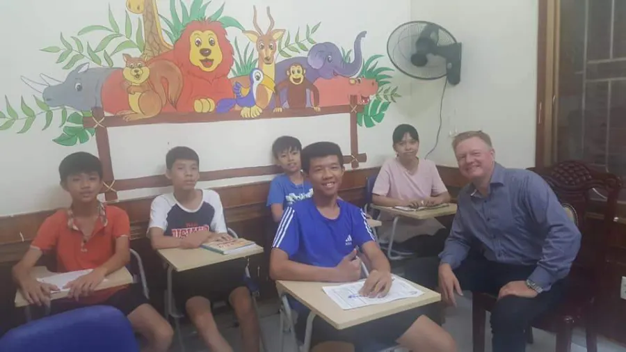 Trung tâm Ngoại Ngữ Vi-Aus