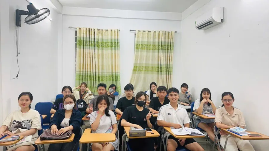 Trung tâm Ngoại Ngữ Tiến Minh