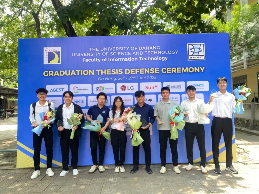 Khoa Công nghệ Thông tin thuộc Đại học Bách khoa - Đại học Đà Nẵng (DUT)