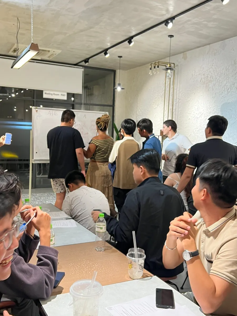 Câu lạc bộ Tiếng Anh tại Cần Thơ - TEC