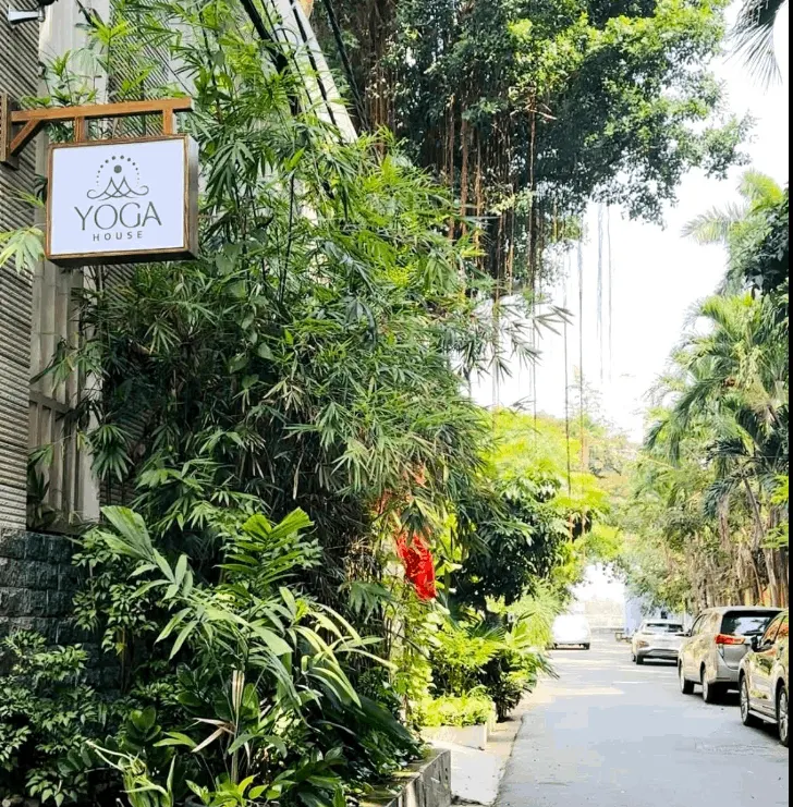Trung tâm Yoga House - Iyengar Yoga and Wellness - Thảo Điền