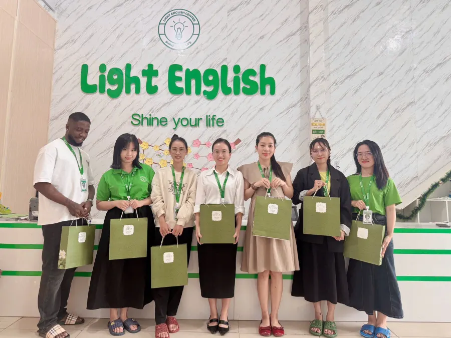 Trung tâm Light English Center Gia Nghĩa - Cơ sở 4
