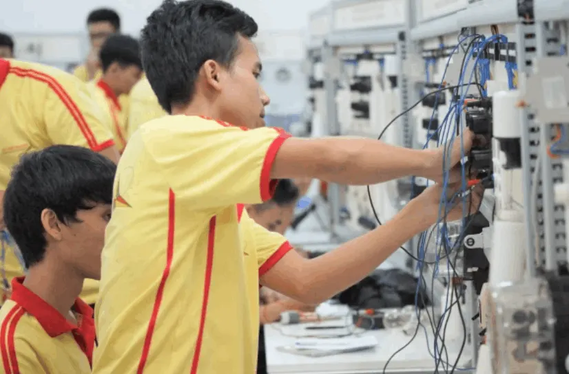 Trường Cao Đẳng Đại Việt Sài Gòn