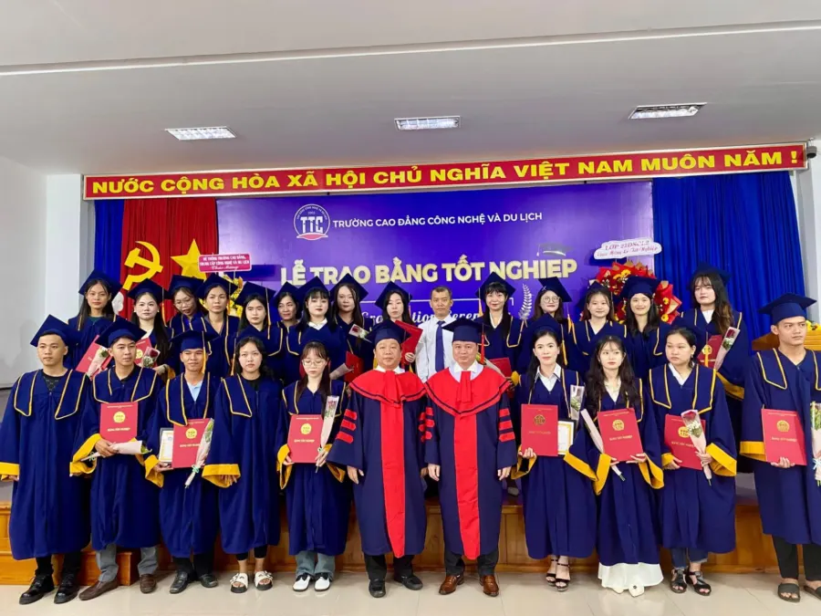 Trường Cao Đẳng Công Nghệ Và Du Lịch (TTC)