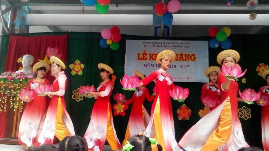 Trường mầm non Trường Lạc