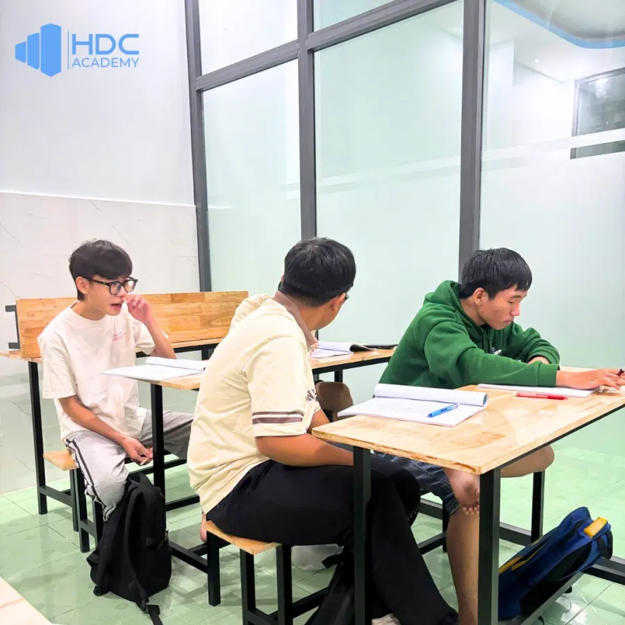 Trung tâm HDC Academy - Chuyên luyện thi Tiếng Anh