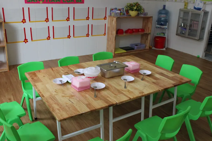 Trường Mầm Non Dâu Tây Đỏ (Strawberry Kindergarten)